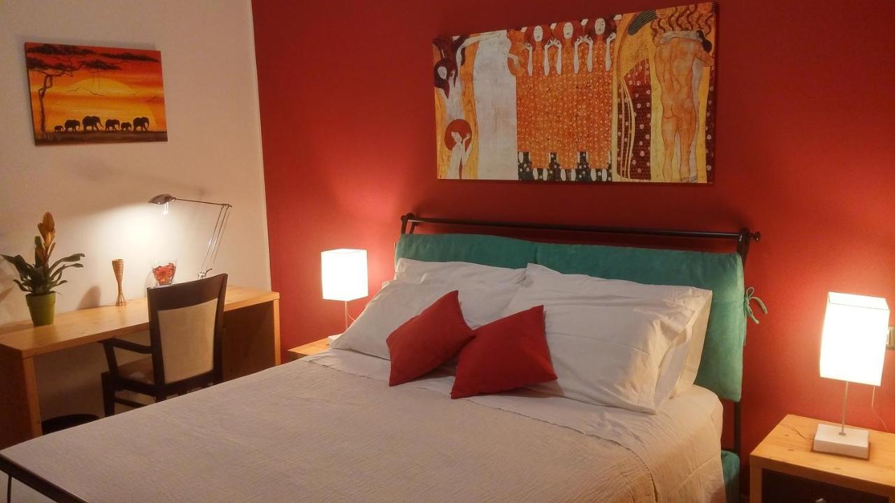Bed and Breakfast La Casa Del Melograno à Santa Venerina Extérieur photo
