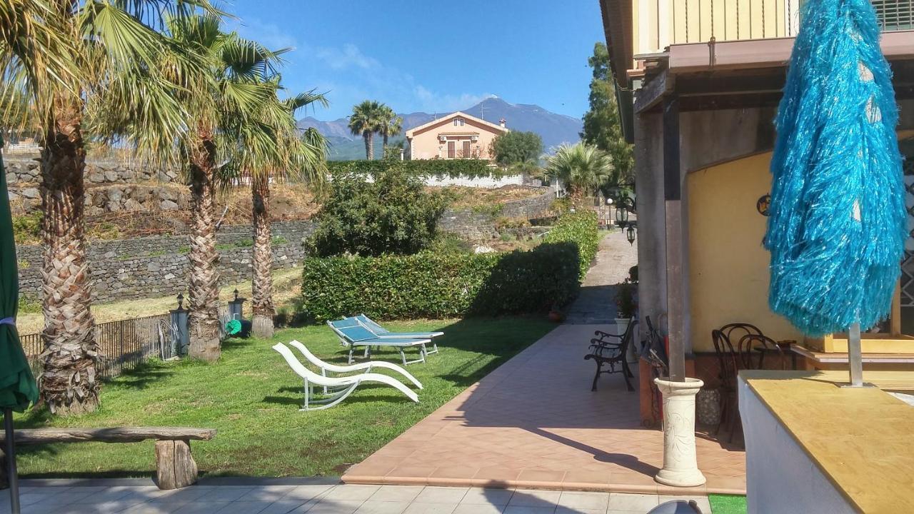 Bed and Breakfast La Casa Del Melograno à Santa Venerina Extérieur photo