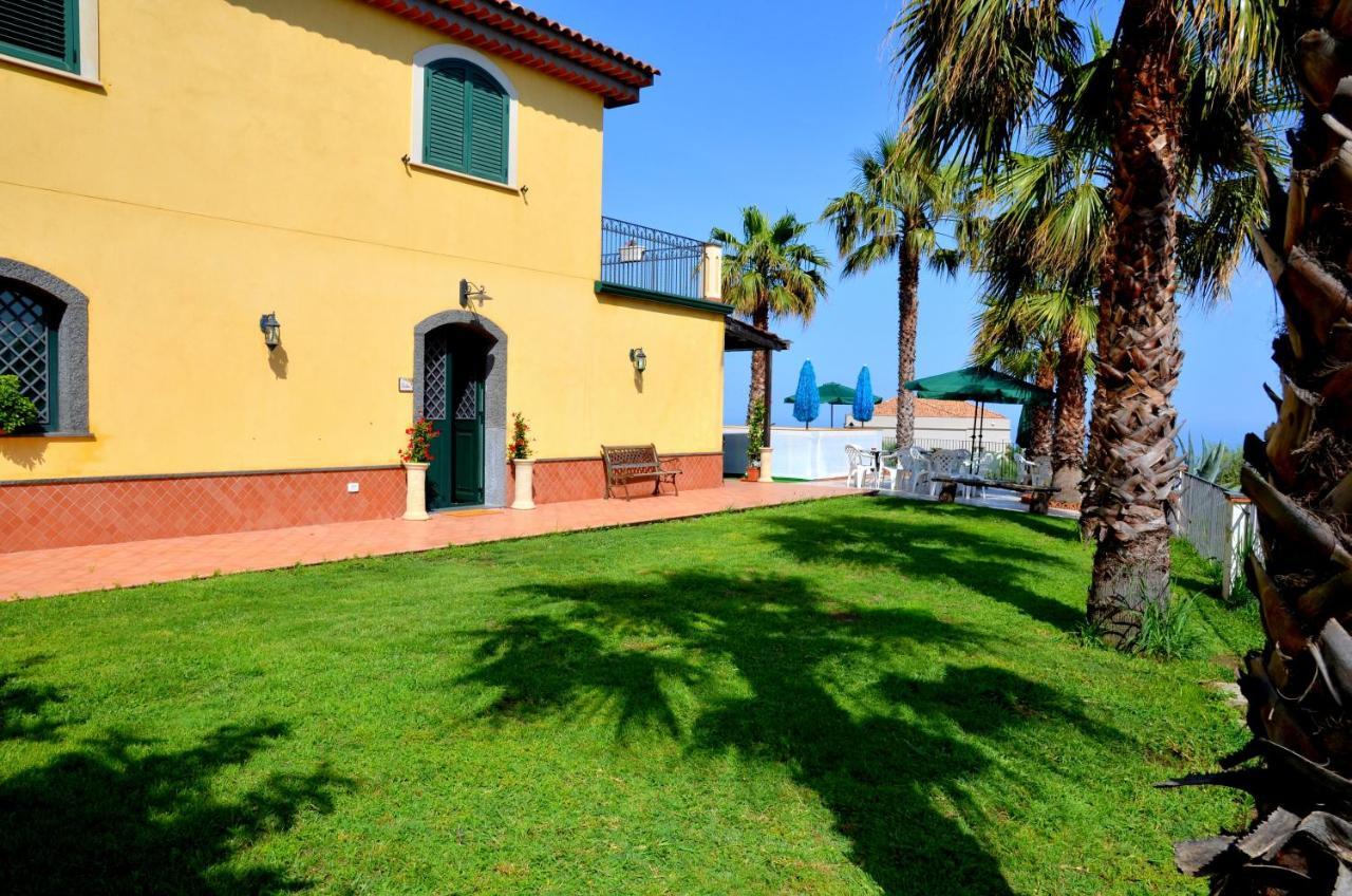 Bed and Breakfast La Casa Del Melograno à Santa Venerina Extérieur photo
